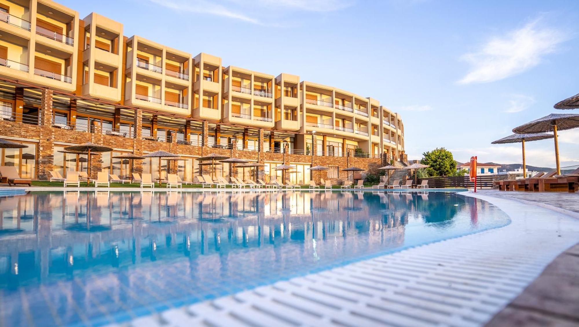 Evia Hotel & Suites Marmari  외부 사진