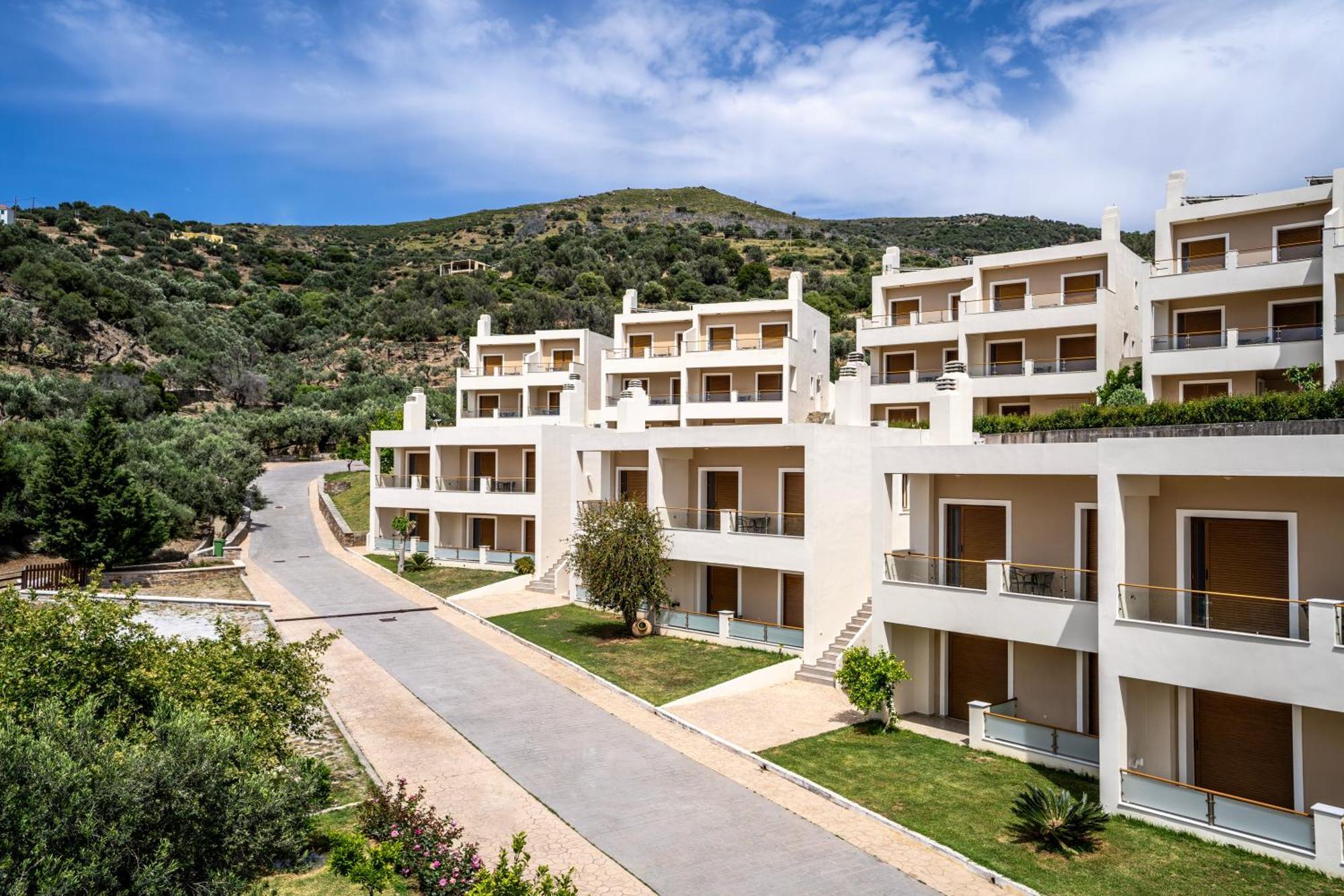 Evia Hotel & Suites Marmari  외부 사진