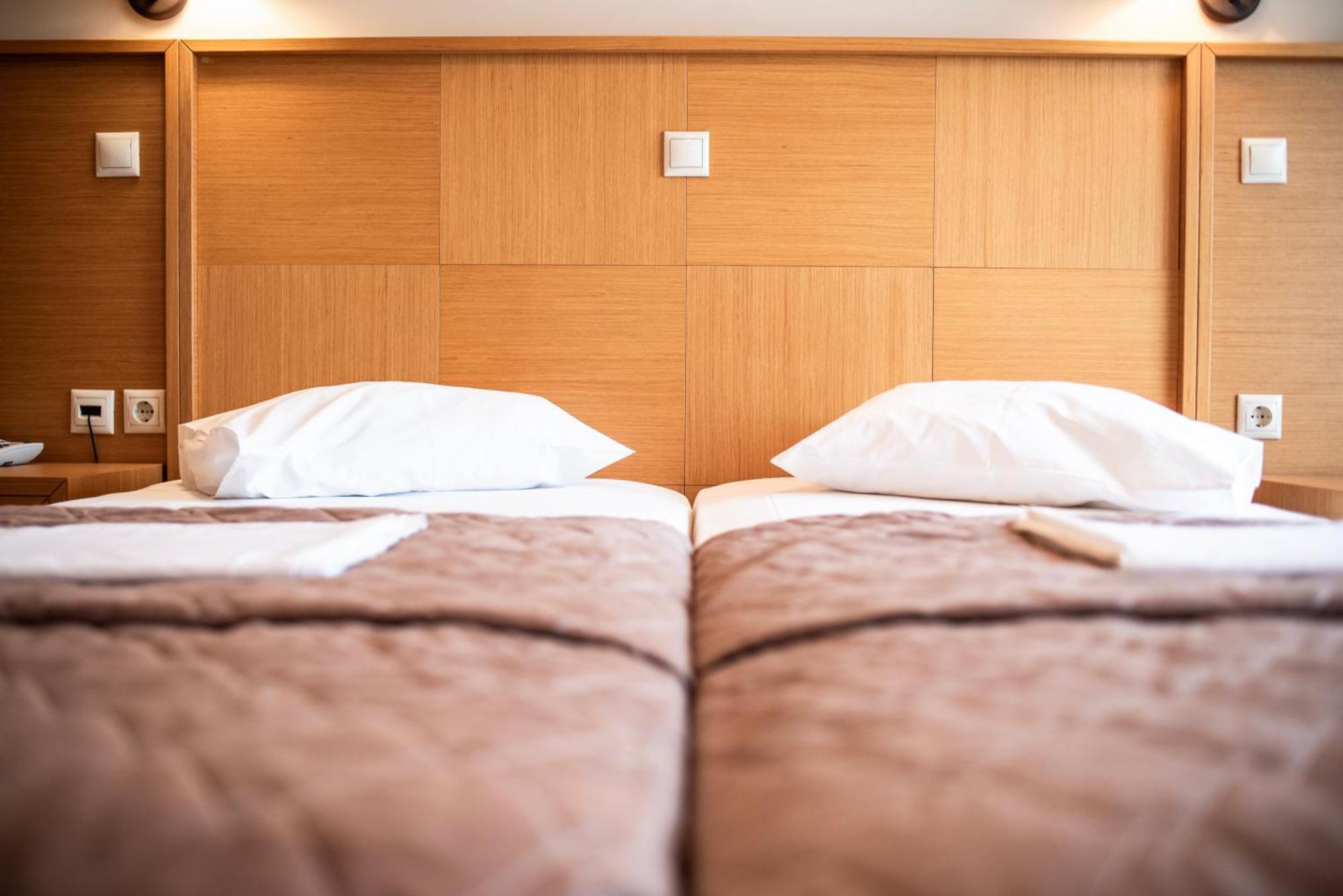 Evia Hotel & Suites Marmari  외부 사진
