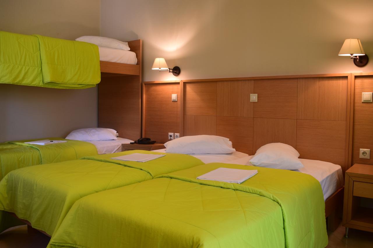Evia Hotel & Suites Marmari  외부 사진
