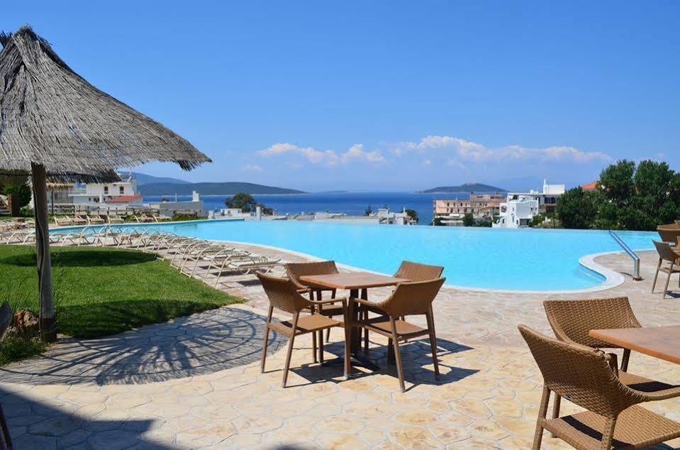 Evia Hotel & Suites Marmari  외부 사진